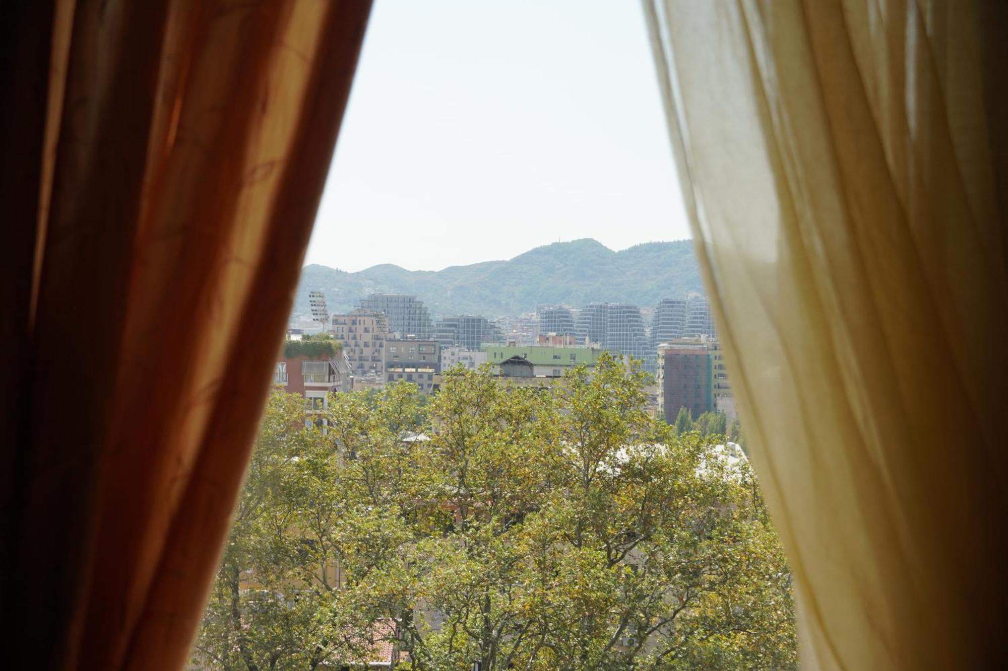 Panoramic Apartment Tirana Kültér fotó