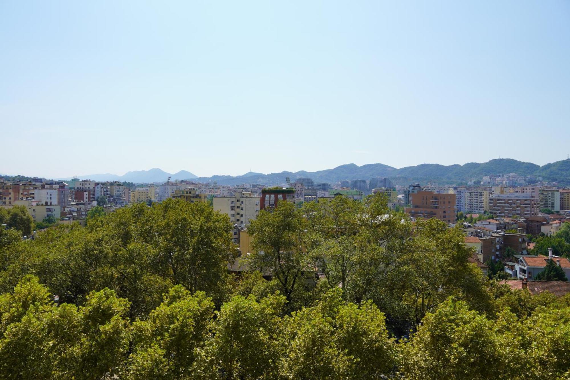 Panoramic Apartment Tirana Kültér fotó